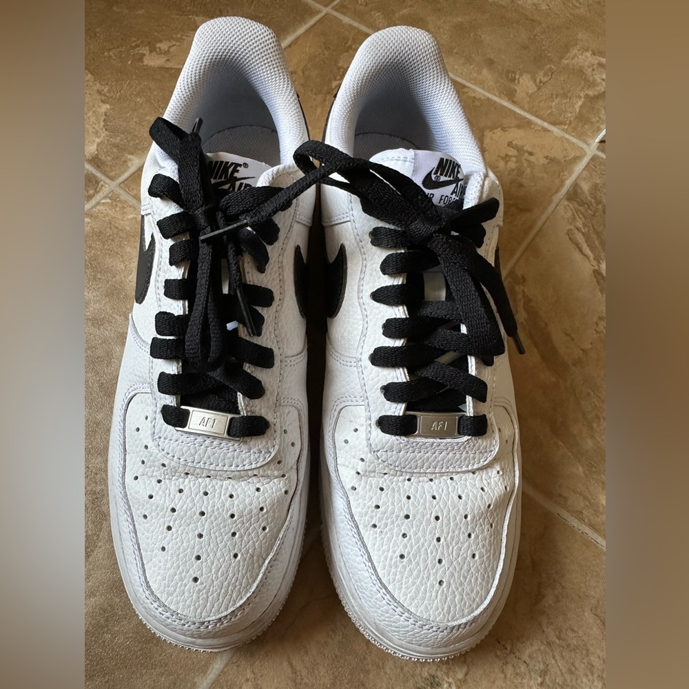 Nike Air Force 1 '07